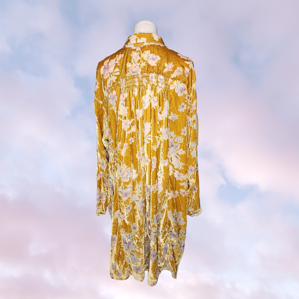 NWT Free People Vibrant Yellow Burnt Velvet Floral Button Up Duster Top Sz M - Picture 4 of 6